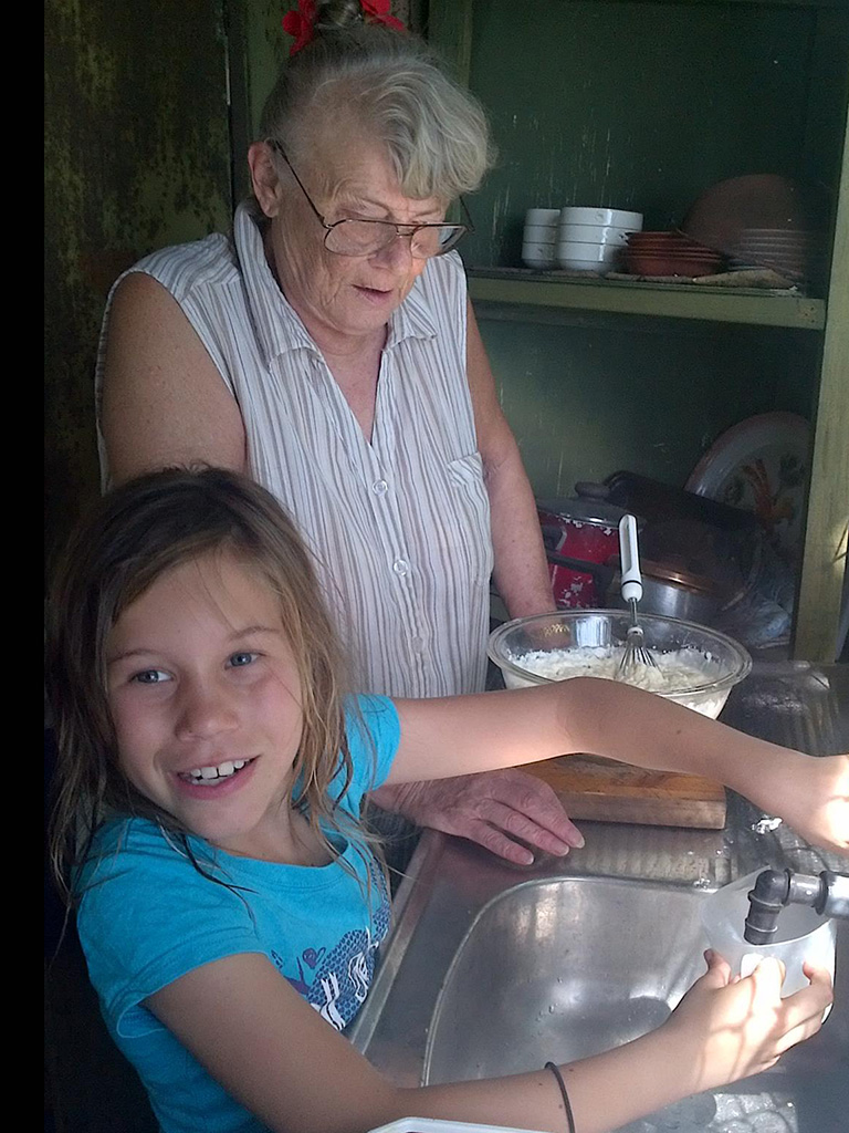 Rhonda Wise and her grandaughter prepare the chutney